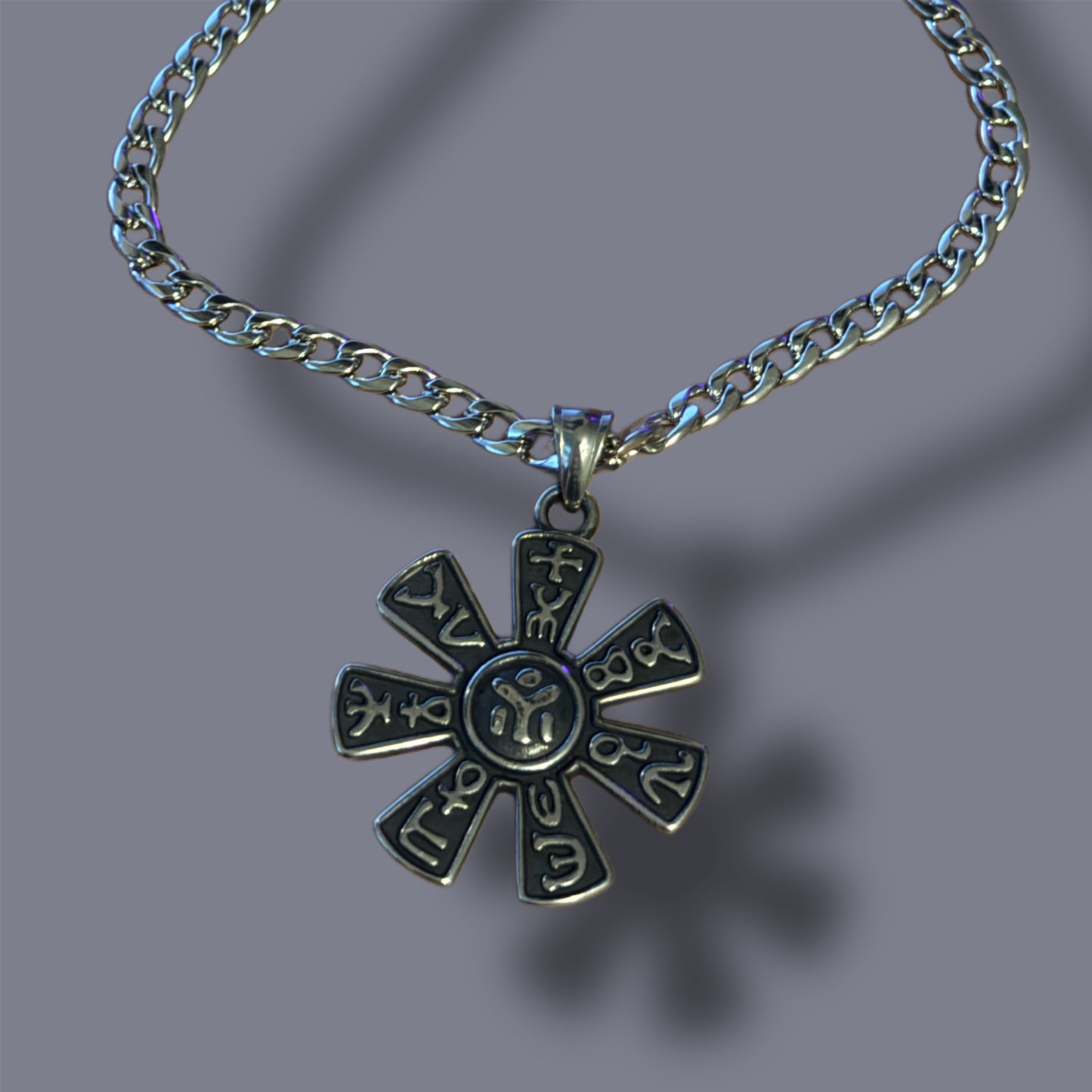 Pliska Rosette Necklace